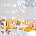Appartement Flisvos *